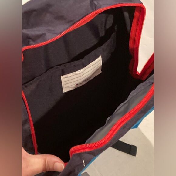 NWT Youthquake Champions Unisex Turquoise / Navy Backpack w/ Adjustable Straps - Picture 3 of 12